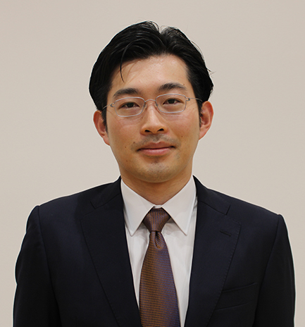 大中真之介　医員