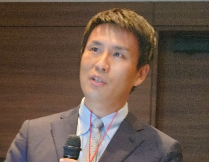五十嵐 太郎医師